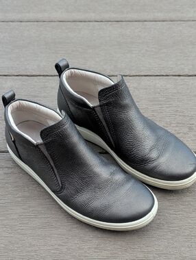 Women's Bronze Metallic Leather Slip-On Shoes by Ecco